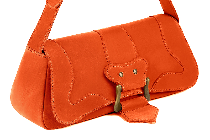 Clementine orange women's dress handbag, matching pumps and belts. Front view - Florence KOOIJMAN